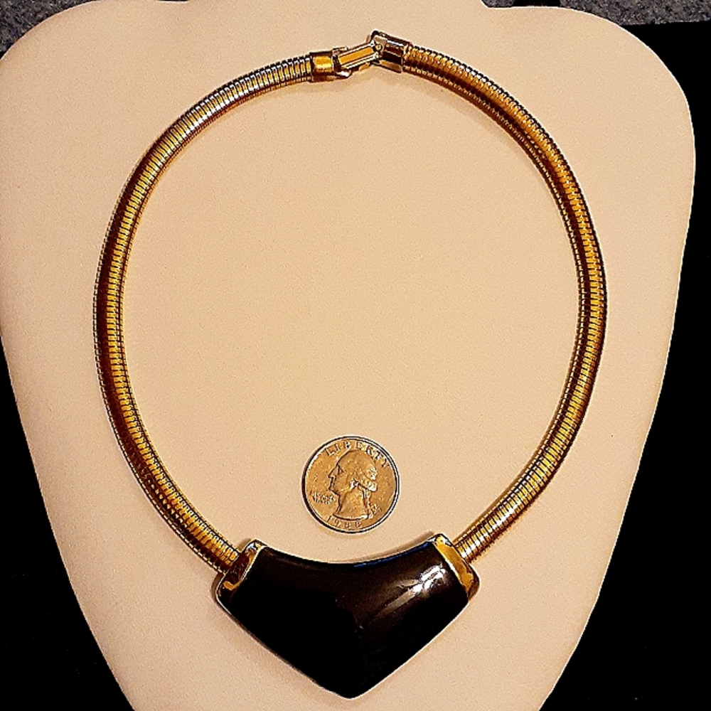 Vintage goldtone chunky statement  omega necklace. Black laquer/enamel?